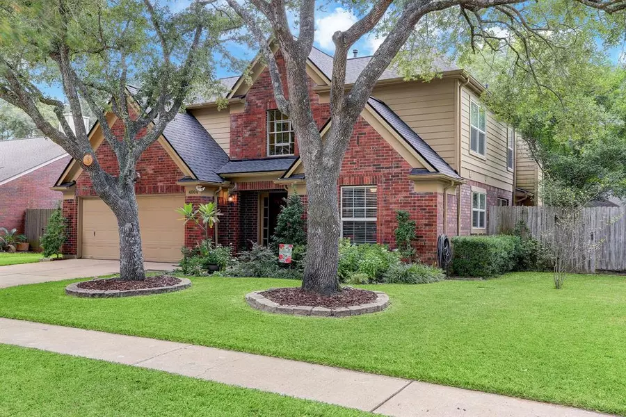 4004 Beechwood DR, Pearland, TX 77584