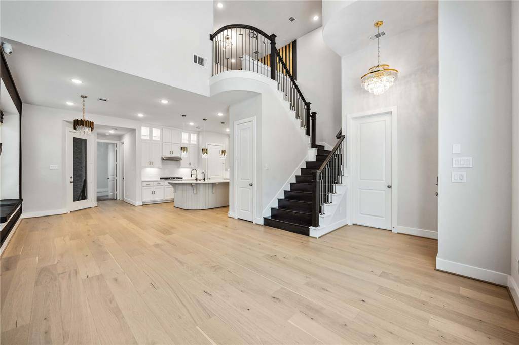 Cypress, TX 77433,18231 Lakepoint Ridge Lane