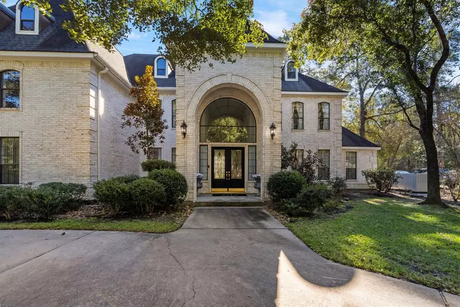 50 W Eden Elm CIR, The Woodlands, TX 77381