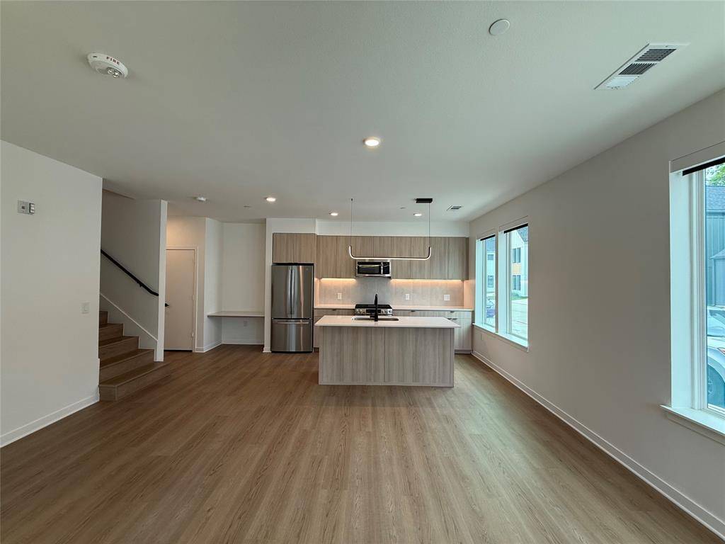 The Woodlands, TX 77380,1941 Sawdust Road #125