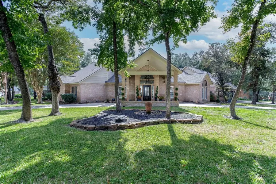 24626 W Kingscrest CIR, Spring, TX 77389