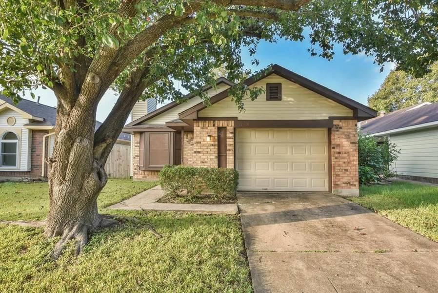 11518 Highland Meadow DR, Houston, TX 77089