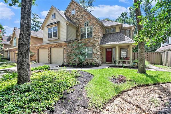 38 E Greywing CIR,  The Woodlands,  TX 77382