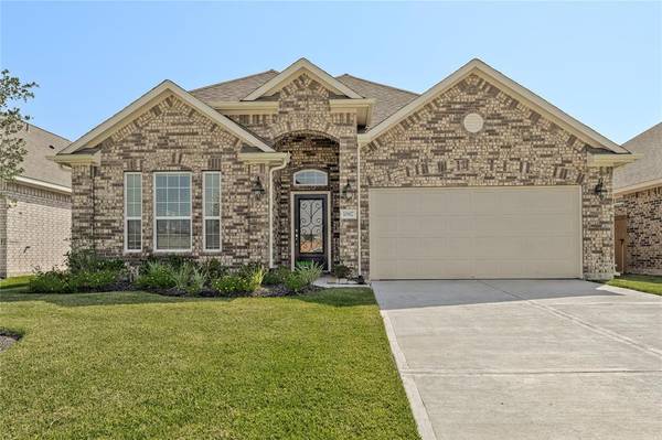 10817 Cathedral Peak DR, Iowa Colony, TX 77583