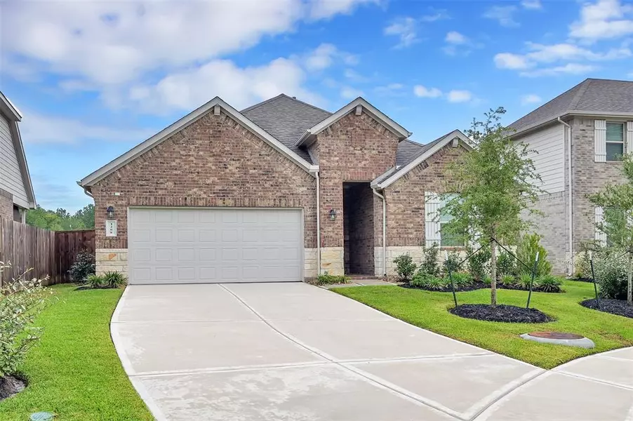 1208 Sandstone Hills DR, Montgomery, TX 77316