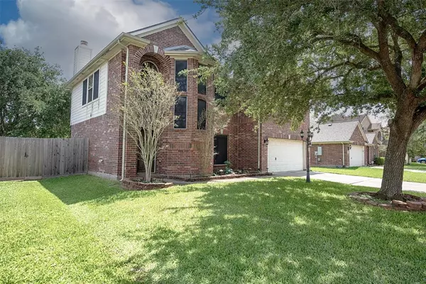 5410 Chasewood DR, Bacliff, TX 77518