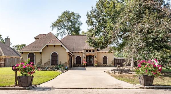 110 Shade Crest LN, Cleveland, TX 77327