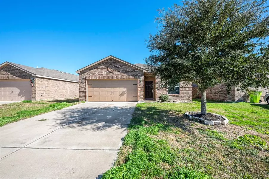 4911 Beck LN, Rosenberg, TX 77469