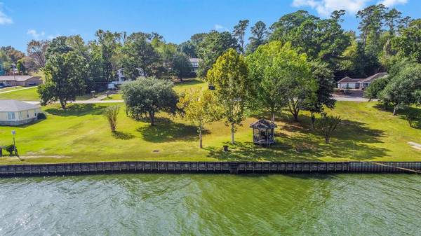 TBD Lakeway DR,  Coldspring,  TX 77331