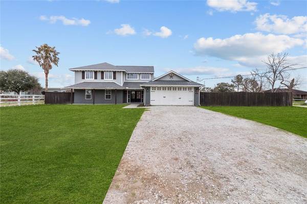 479 County Road 296d, Alvin, TX 77511