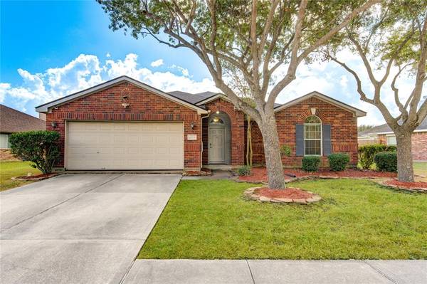 4604 Cypress Bend CT, Pearland, TX 77584