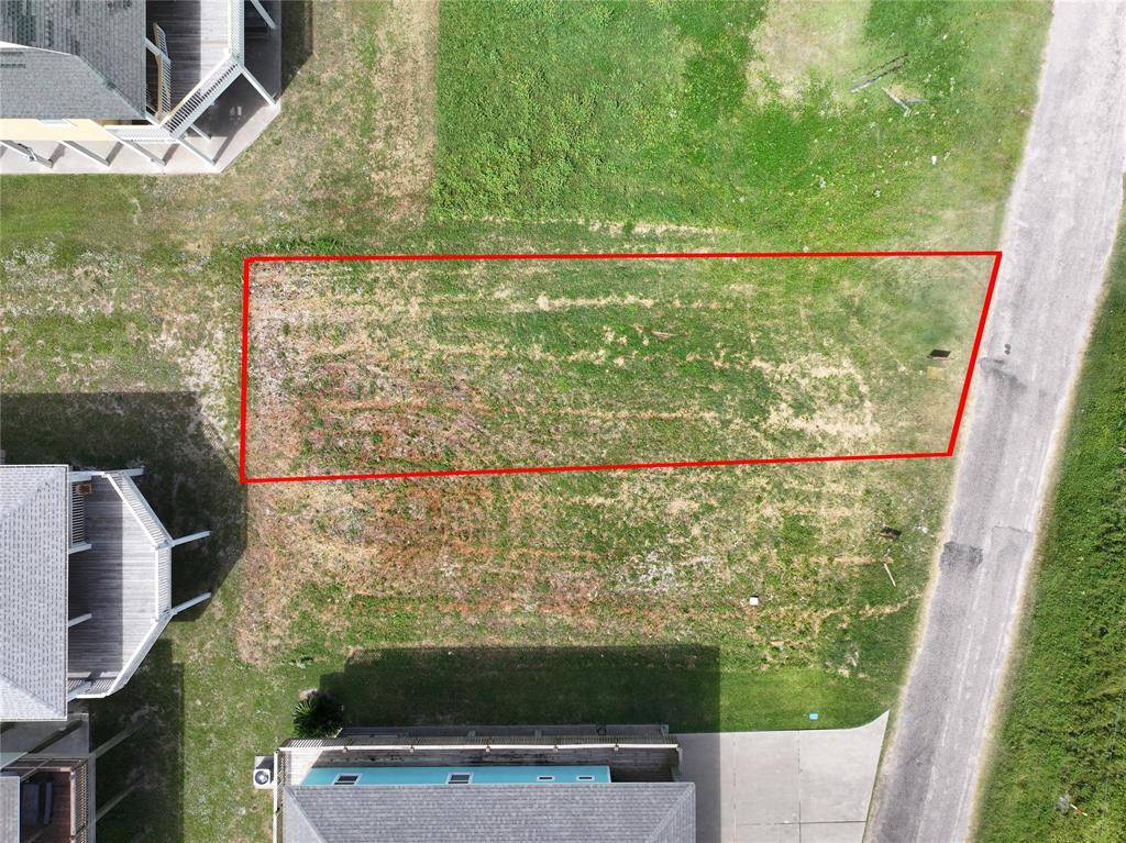 Crystal Beach, TX 77650,1847 Redfish LN