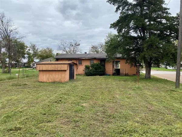 Hearne, TX 77859,1110 W Davis ST