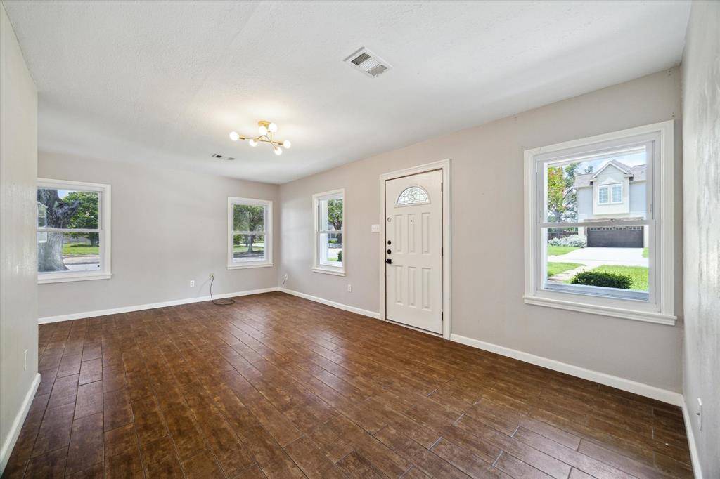 Houston, TX 77018,1147 Du Barry LN #A