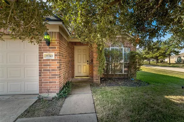 18343 Grove Brook LN, Cypress, TX 77429