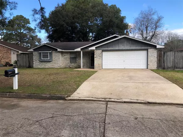 106 Jessica ST, Liberty, TX 77575