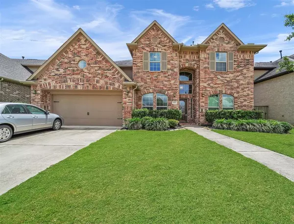 4919 Blackwater LN, Sugar Land, TX 77479