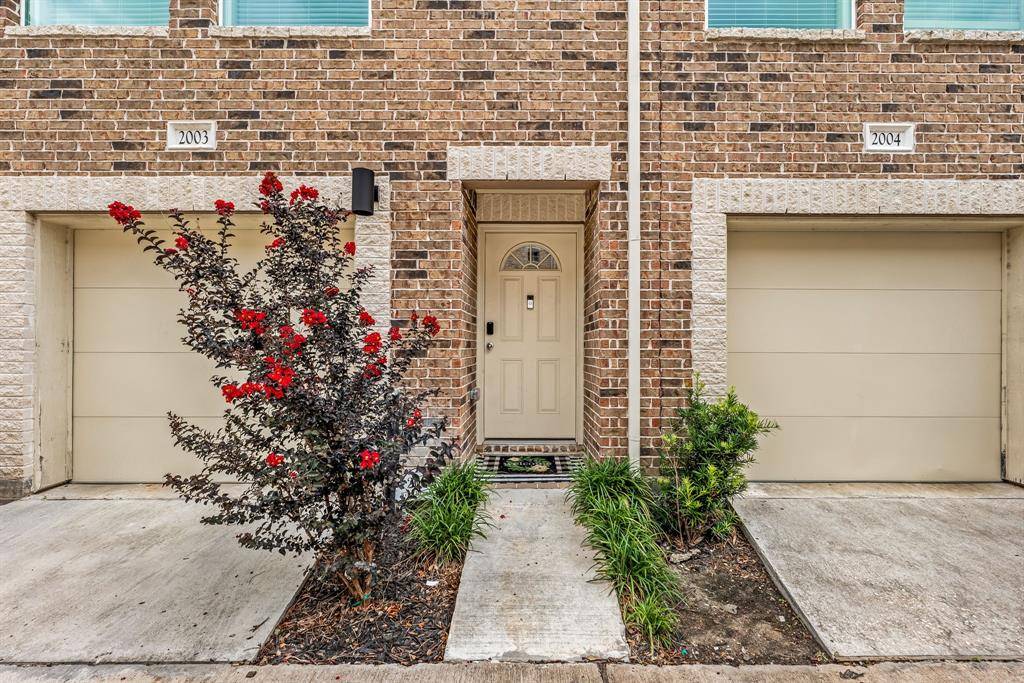 Houston, TX 77061,8705 Bryam #2003