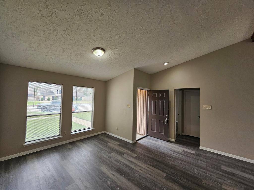 Houston, TX 77088,8807 Moonlight Forest DR