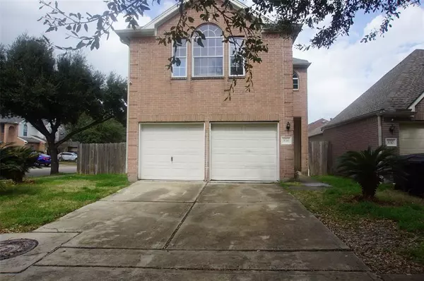 834 Forest Hillside LN, Houston, TX 77067