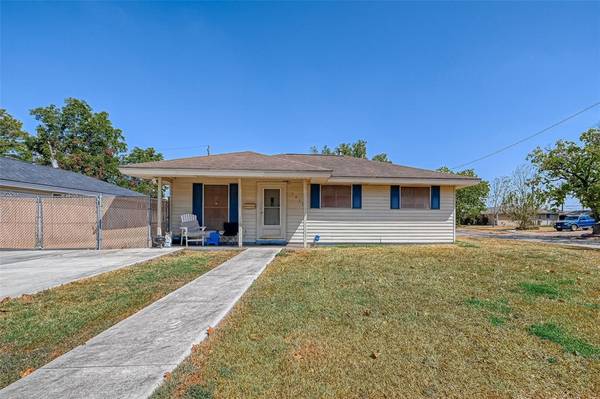 2817 Marshall ST, Pasadena, TX 77506