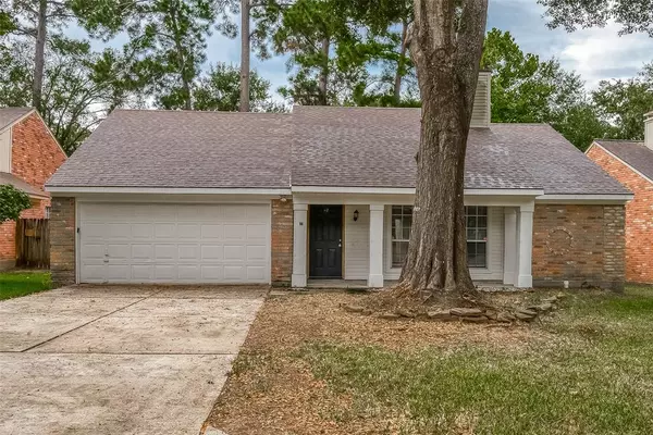 18 Quiet Peace PL, Spring, TX 77381