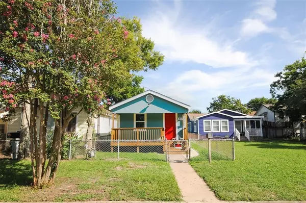 Galveston, TX 77551,5421 Avenue R 1/2