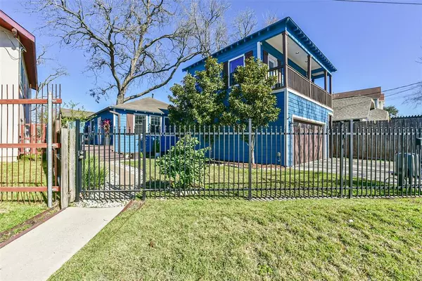 Houston, TX 77009,1121 E 26th ST