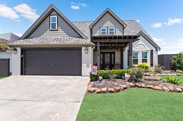 3164 Williamsburg LN,  Port Neches,  TX 77651