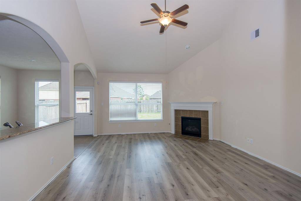 Rosharon, TX 77583,5301 Summer Spring LN
