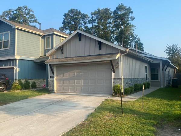 160 Camelot Place CT,  Conroe,  TX 77304