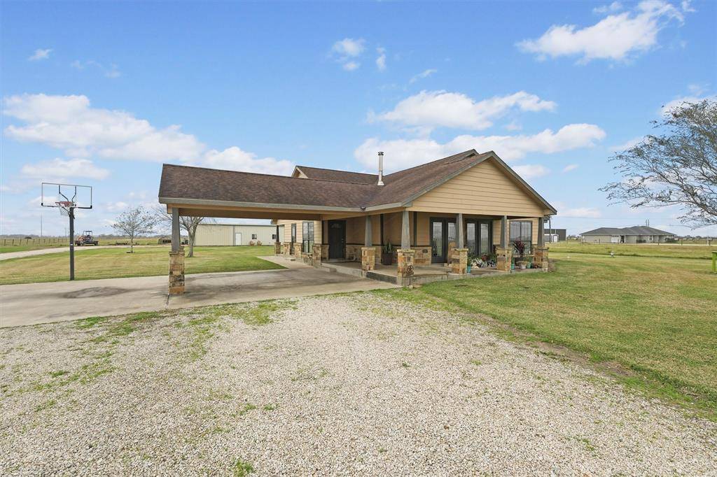 Louise, TX 77455,1964 County Road 309