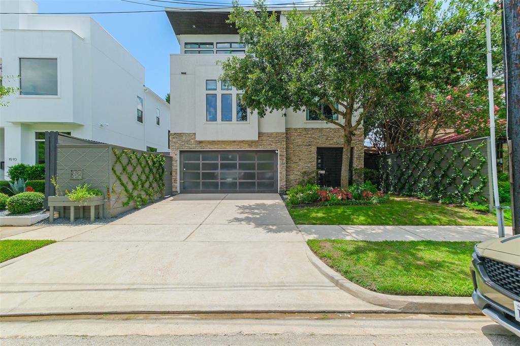 Houston, TX 77019,1906 Park ST