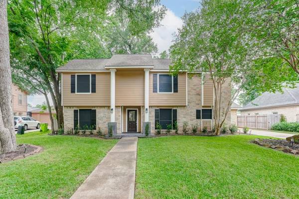 1903 Morton League RD, Richmond, TX 77406