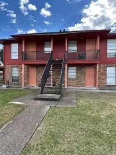 3433 Lantern LN #3, Baytown, TX 77521