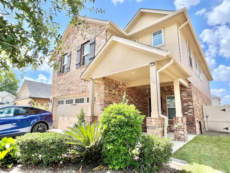 1610 S City Oaks LN, Houston, TX 77047