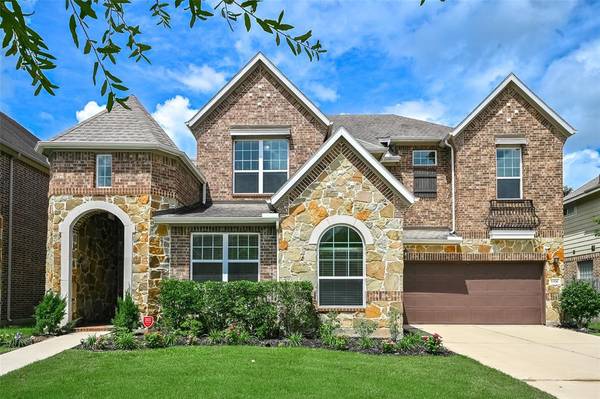 5306 Belle Manor LN, Sugar Land, TX 77479