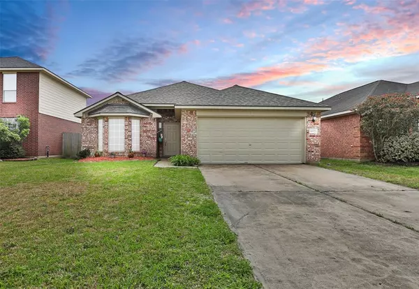 14922 Lanai DR, Baytown, TX 77523