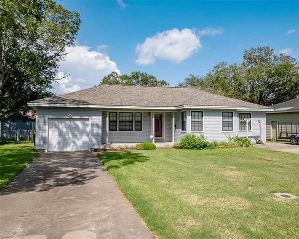 1425 Highland, Bay City, TX 77414