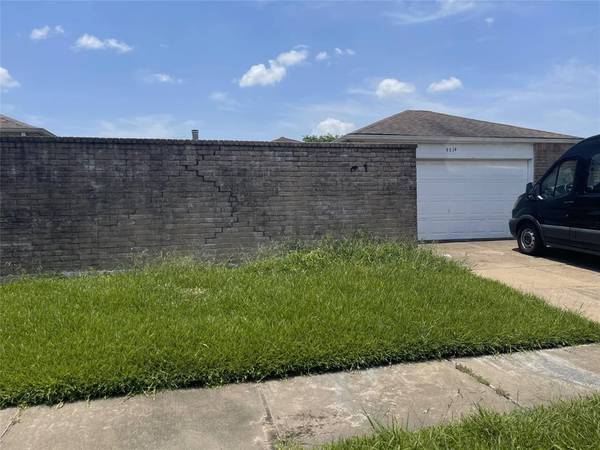 9314 Clipperwood PL,  Houston,  TX 77083