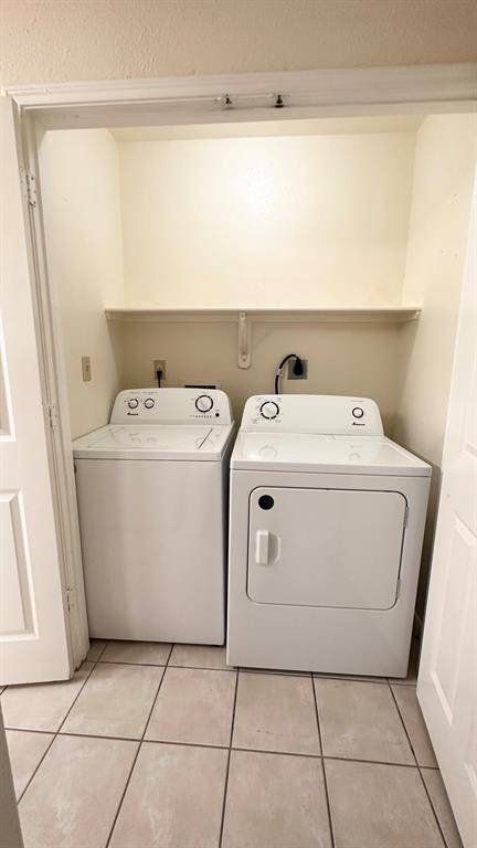 Pasadena, TX 77502,2703 Vienna PL