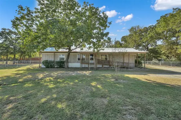 Crockett, TX 75835,1715 County Road 4015