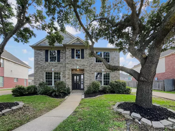 5010 Hearth Hollow LN,  Sugar Land,  TX 77479