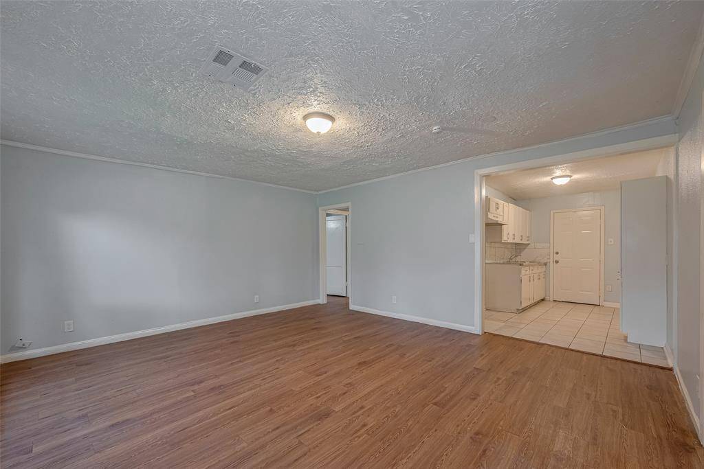 Houston, TX 77033,4906 Larkspur ST