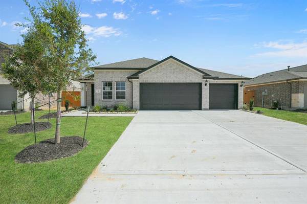 35 Wichita TRL, Dayton, TX 77535