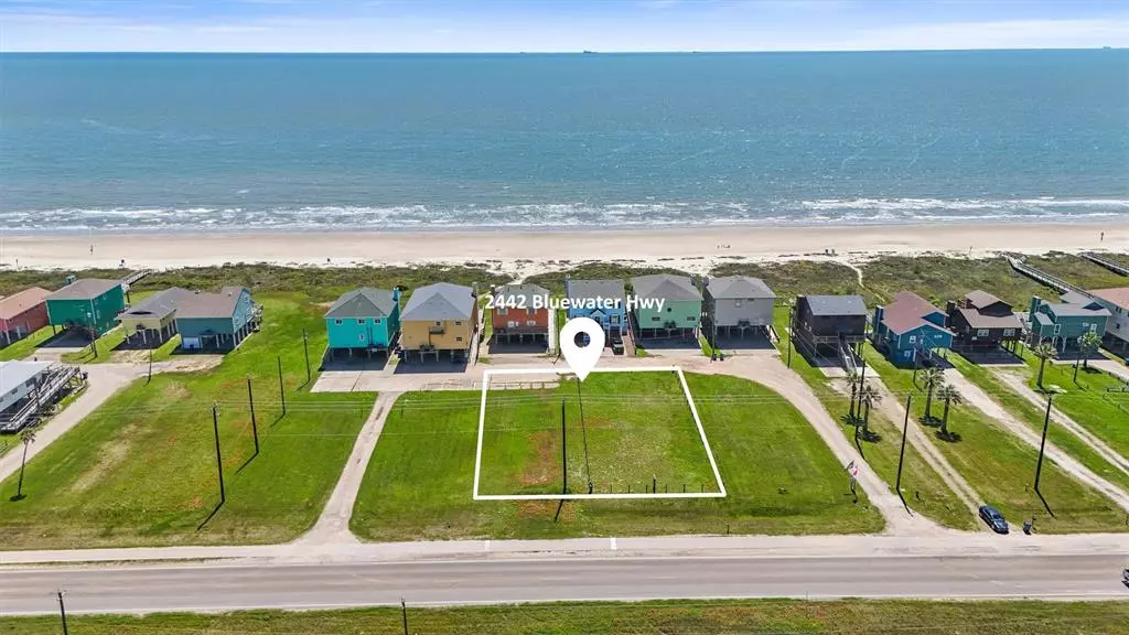 2442 Blue Water HWY, Surfside Beach, TX 77541