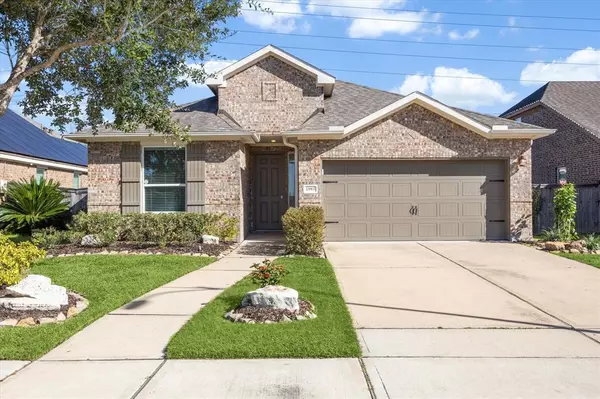 1993 Honey Meadow LN, Pearland, TX 77089