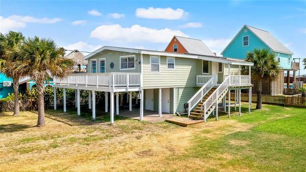 319 Driftwood CT,  Surfside Beach,  TX 77541