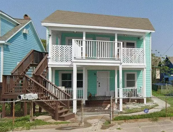 2910 Avenue K, Galveston, TX 77550