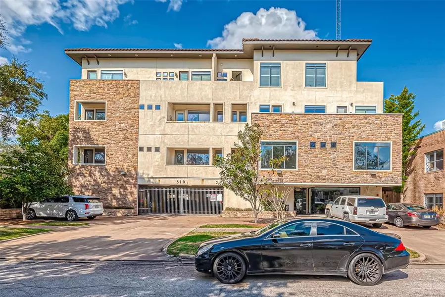 510 Lovett BLVD #402, Houston, TX 77006